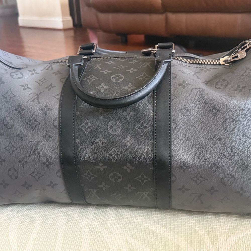 Louis Vuitton Gray Monogram Men's Bag